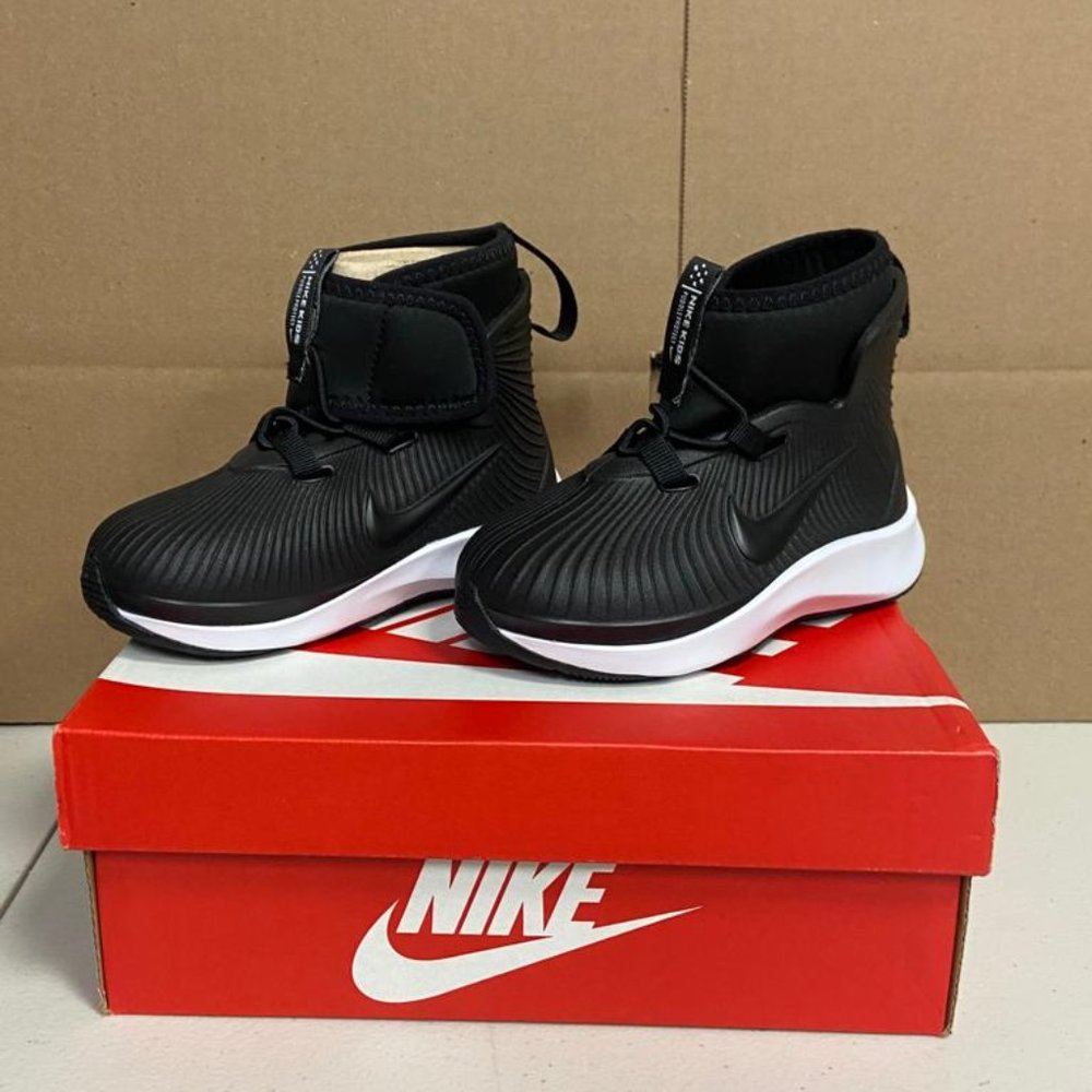 Nike Binzie Boot TD Size 7C